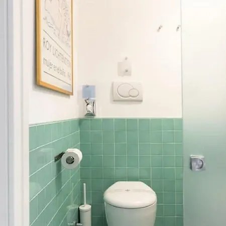 Smart Apartment *